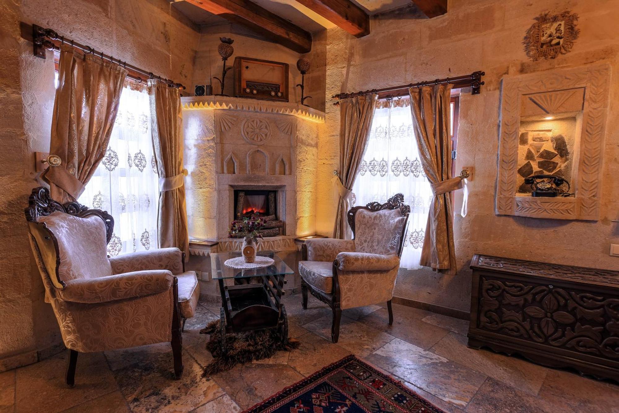 Maccan Cave Hotel Goreme Bagian luar foto
