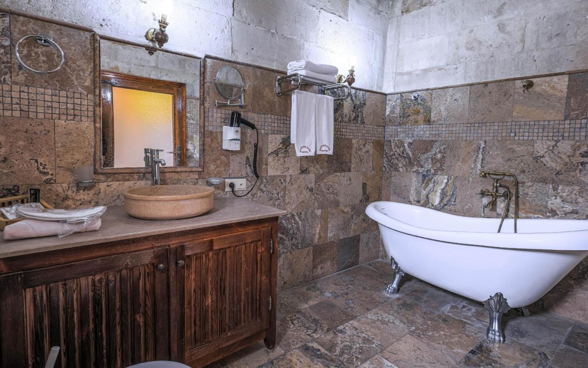Maccan Cave Hotel Goreme Bagian luar foto