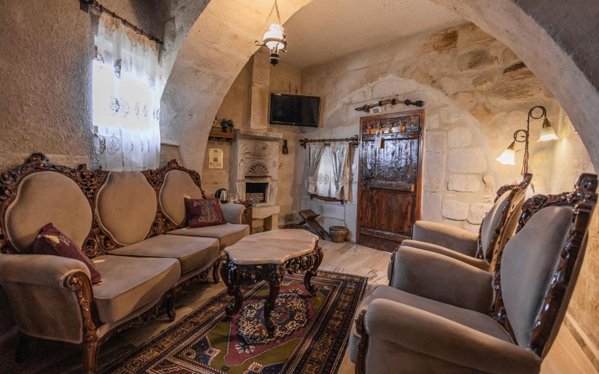 Maccan Cave Hotel Goreme Bagian luar foto